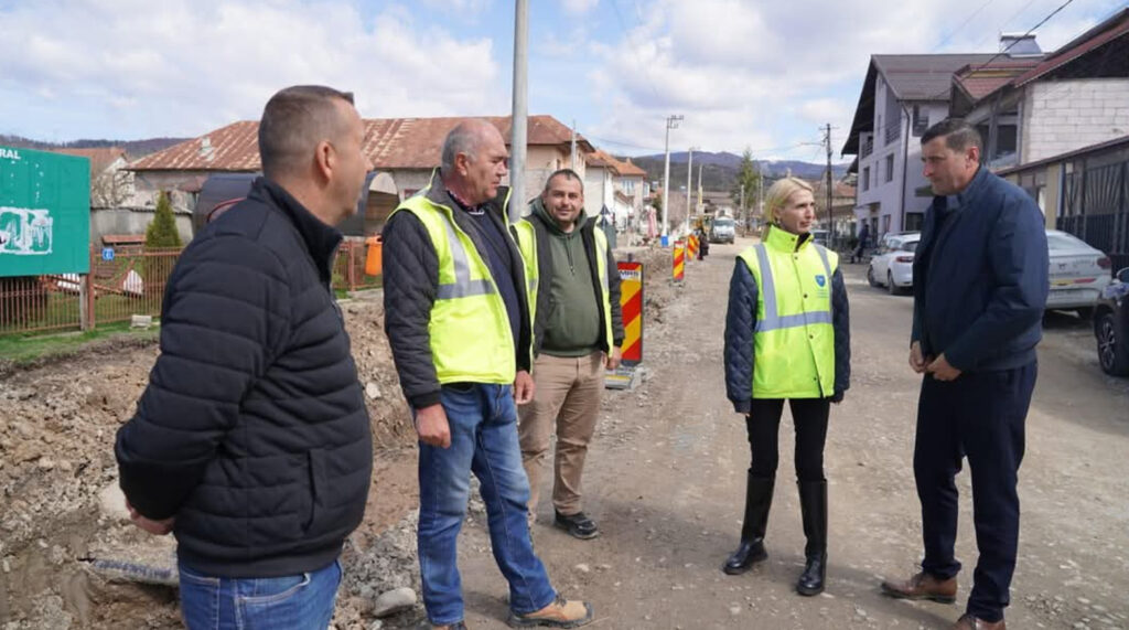 Drumul DJ 724 Malu cu Flori – Pucheni, în plină modernizare:Locuitorii vor beneficia de un drum mai sigur până la finalul anului