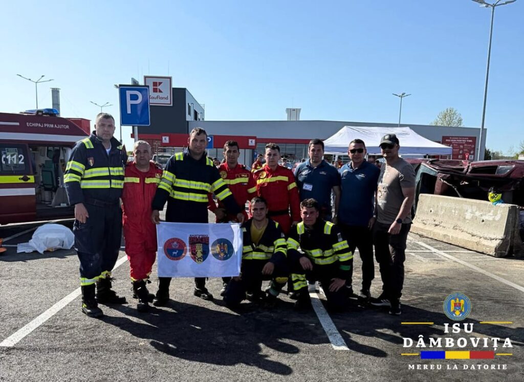 Echipa Carpathian Bears Dâmboviţa – Locul I la Competiția de Descarcerare din Călărași Echipa de descarcerare al Inspectoratului pentru Situații de Urgență „Basarab I” Dâmboviţa, cunoscut sub numele de Carpathian Bears Dâmboviţa Extrication Team