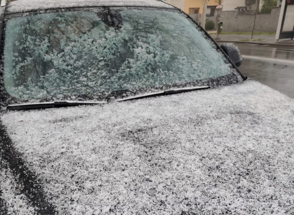 ȘOC TERMIC : Dimineață geroasă, astăzi, 8 aprilie 2025, Târgoviște s-a trezit cu o dimineață geroasă, cu o temperatură de -5 grade Celsius la ora 7:00