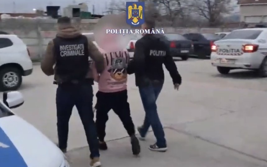 Tânăr din Găești reținut pentru proxenetism, prejudiciu de aproape 126.000 de euro, polițiștii din cadrul Poliției orașului Găești,