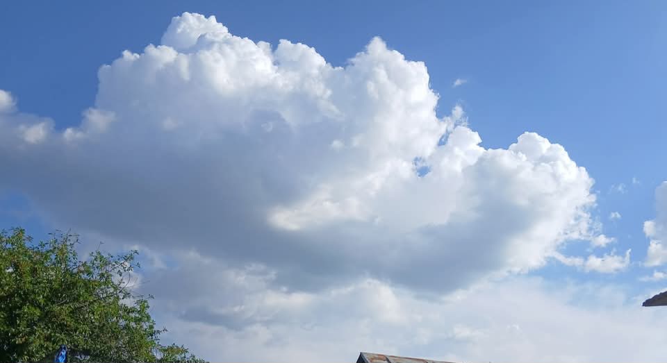 Vremea în județul Dâmbovița se schimbă, vin ploi torențiale, vijelii și temperaturi mai scăzute cu până la 10°C