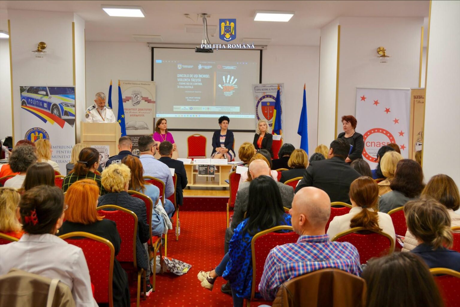 „Dincolo de uși închise: violența tăcută”, workshop tematic organizat de polițiștii dâmbovițeni „Dincolo de uși închise: violența tăcută”, workshop tematic organizat de polițiștii dâmbovițeni