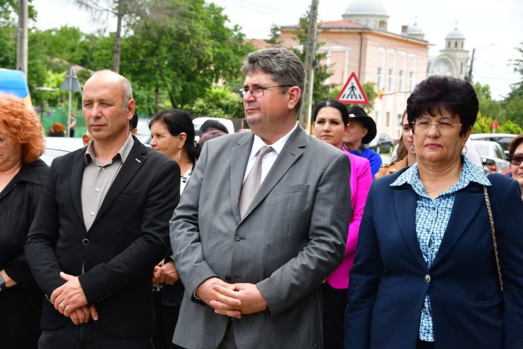 Hristos S-a Înălțat! Eroii Neamului au fost omagiați la Răcari, de Înălțarea Domnului