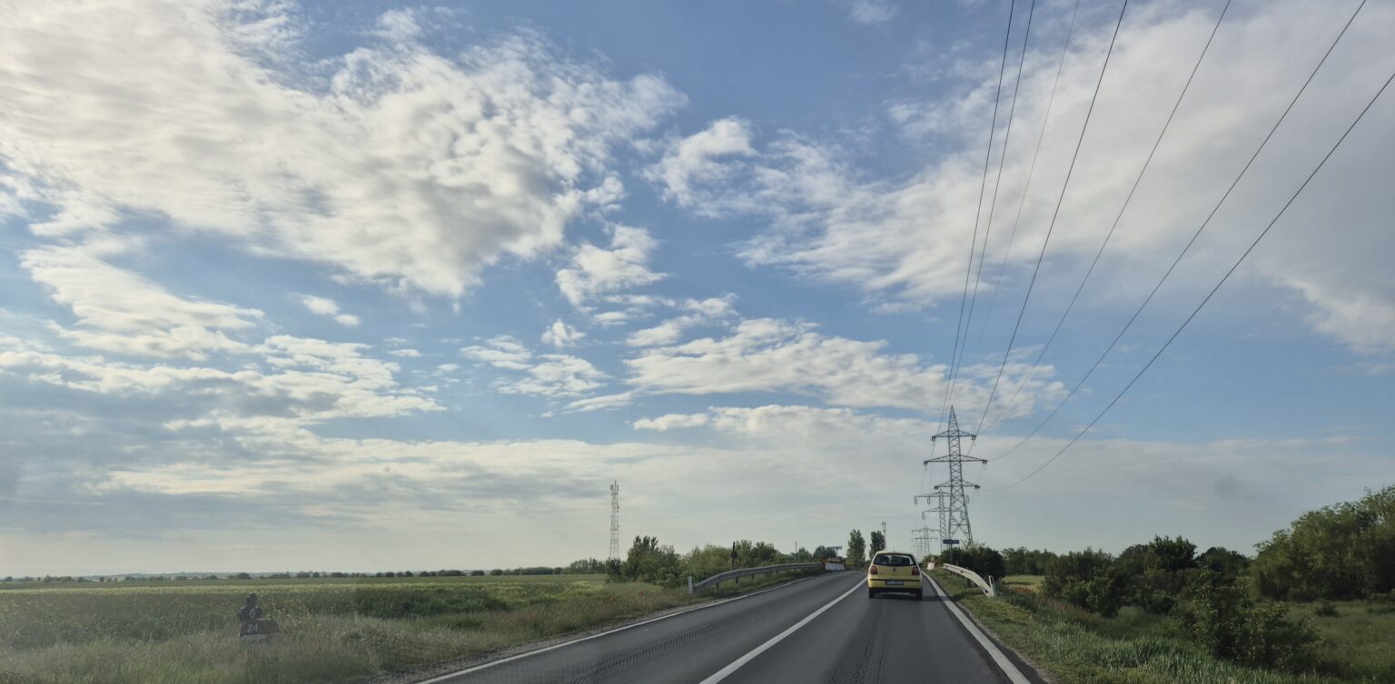 Prognoza meteo pentru miercuri, 14 mai 2025: Vreme rece pentru această perioadă, soare cu dinți, ploi și descărcări electrice în mai multe regiuni