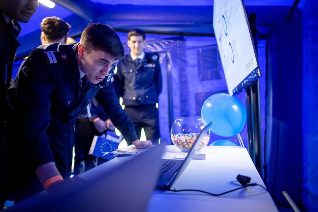 STS pregătește apelul video la 112 pentru intervenții mai rapide și eficiente