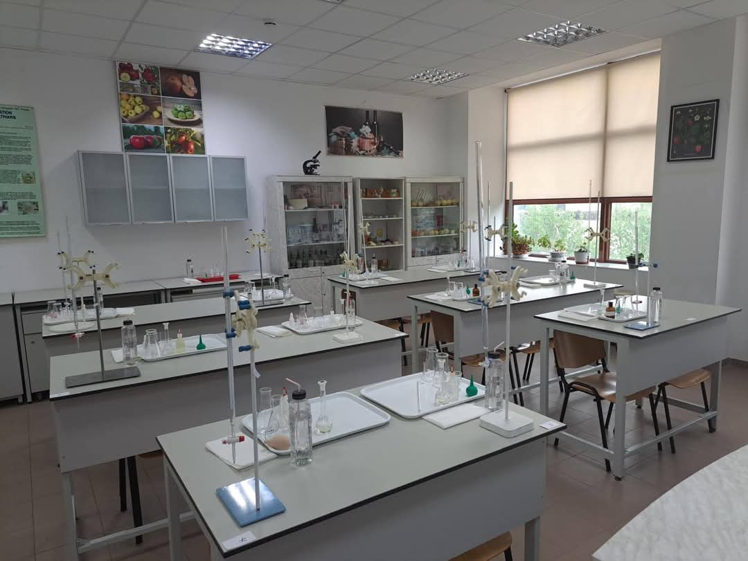 Universitatea „Valahia” din Târgoviște a fost gazda celei de-a XIII-a ediții a Concursului Național de Chimie „Petru Poni”