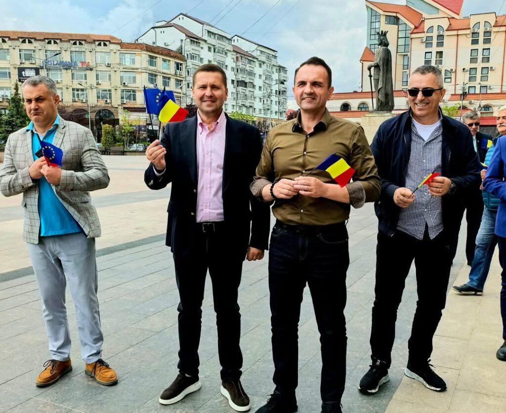 Ziua Europei sărbătorită inedit la Târgoviște, în preambulul Zilei Independenței Naționale Ziua Europei sărbătorită inedit la Târgoviște, în preambulul Zilei Independenței Naționale