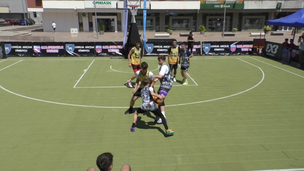 Campionatul Județean de Baschet 3×3 „Iubim Dâmbovița”, ediția a IV-a Campionatul Județean de Baschet 3x3 „Iubim Dâmbovița”, ediția a IV-a