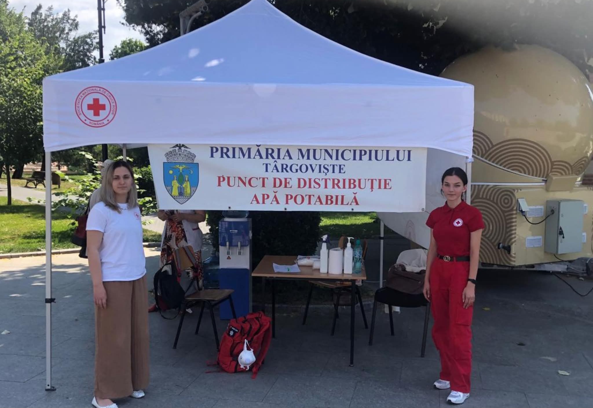 Crucea Roșie Dâmbovița, sprijin vital pentru comunitate în zilele de caniculă