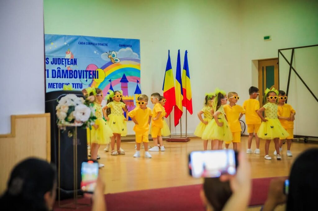 Emoție, talent și recunoștință la Titu: „Micii artiști dâmbovițeni”, ediția a III-a, un spectacol al creativității și educației