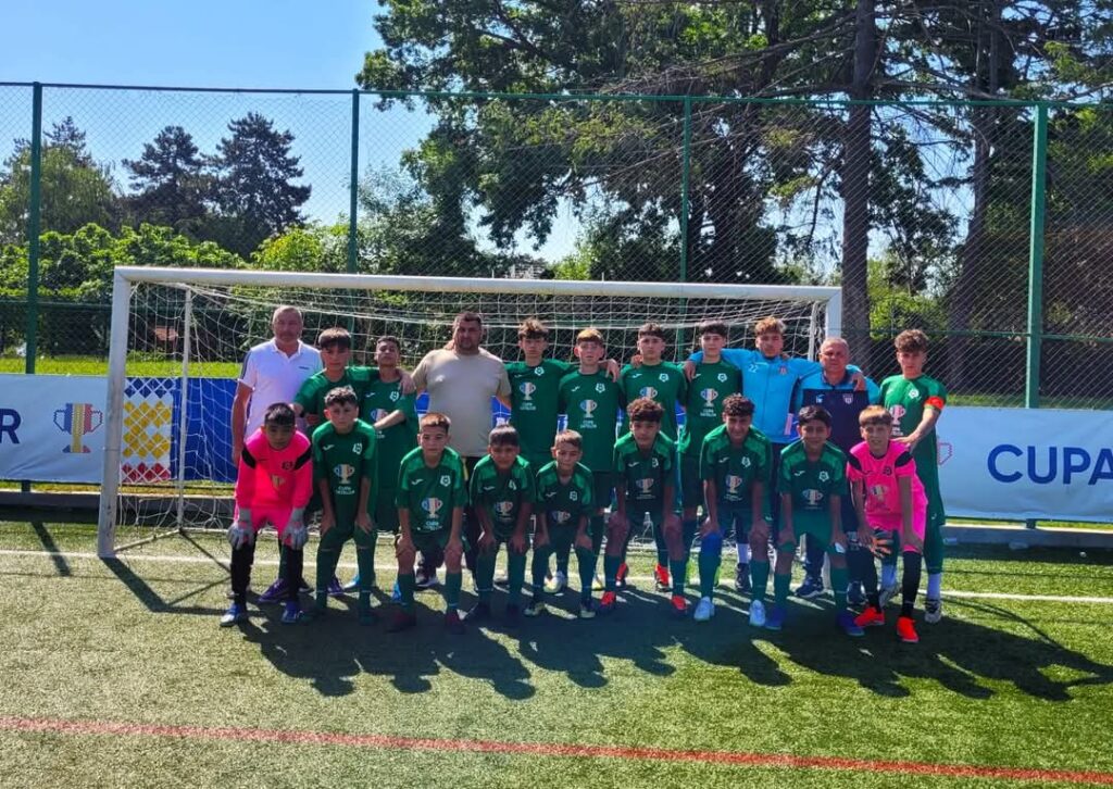 Istorie pentru Dâmbovița la Cupa Satelor: Ciocănești, locul 3 național, și Nicolas Mînzu – jucătorul Turneului