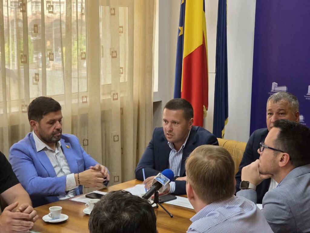 Măsuri ferme pentru combaterea consumului de droguri în școli: Investiție majoră în toxicologie la Spitalul Județean de Urgență Târgoviște Măsuri ferme pentru combaterea consumului de droguri în școli: Investiție majoră în toxicologie la Spitalul Județean de Urgență Târgoviște