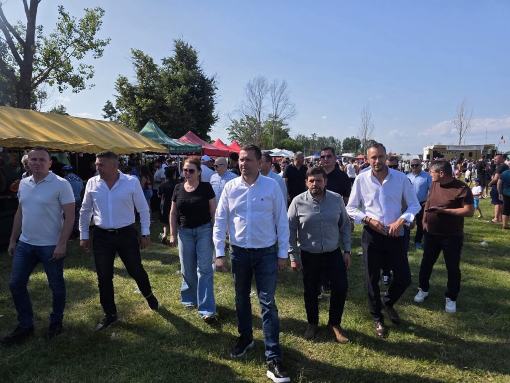  Președintele CJ Dâmbovița, Corneliu Ștefan, prezent la Festivalul Călușului de la Uliești