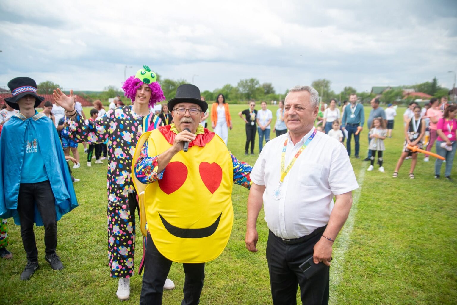 Sărbătoarea Copilăriei, ediția 2025 – organizată de Primăria Dragomirești pentru cei mai tineri cetățeni Sărbătoarea Copilăriei, ediția 2025 – organizată de Primăria Dragomirești pentru cei mai tineri cetățeni