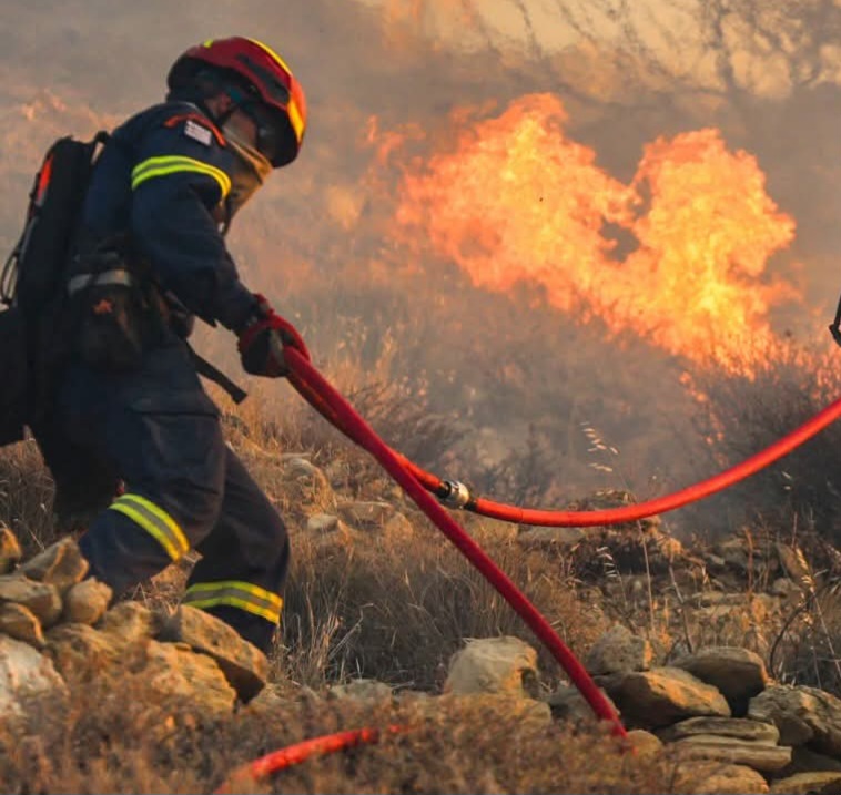 Atenție sporită în aceste zile caniculare! Risc crescut de incendii de vegetație! Atenție sporită în aceste zile caniculare! Risc crescut de incendii de vegetație!