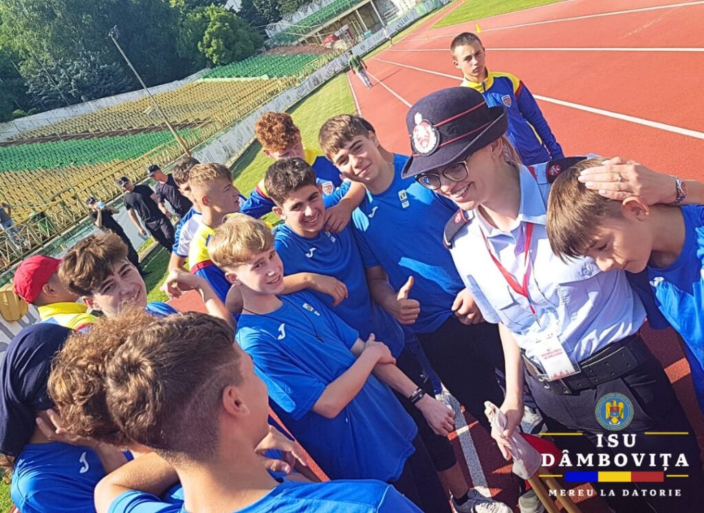 Elevi din Dâmbovița, premiați la faza națională a concursului „Prietenii pompierilor”