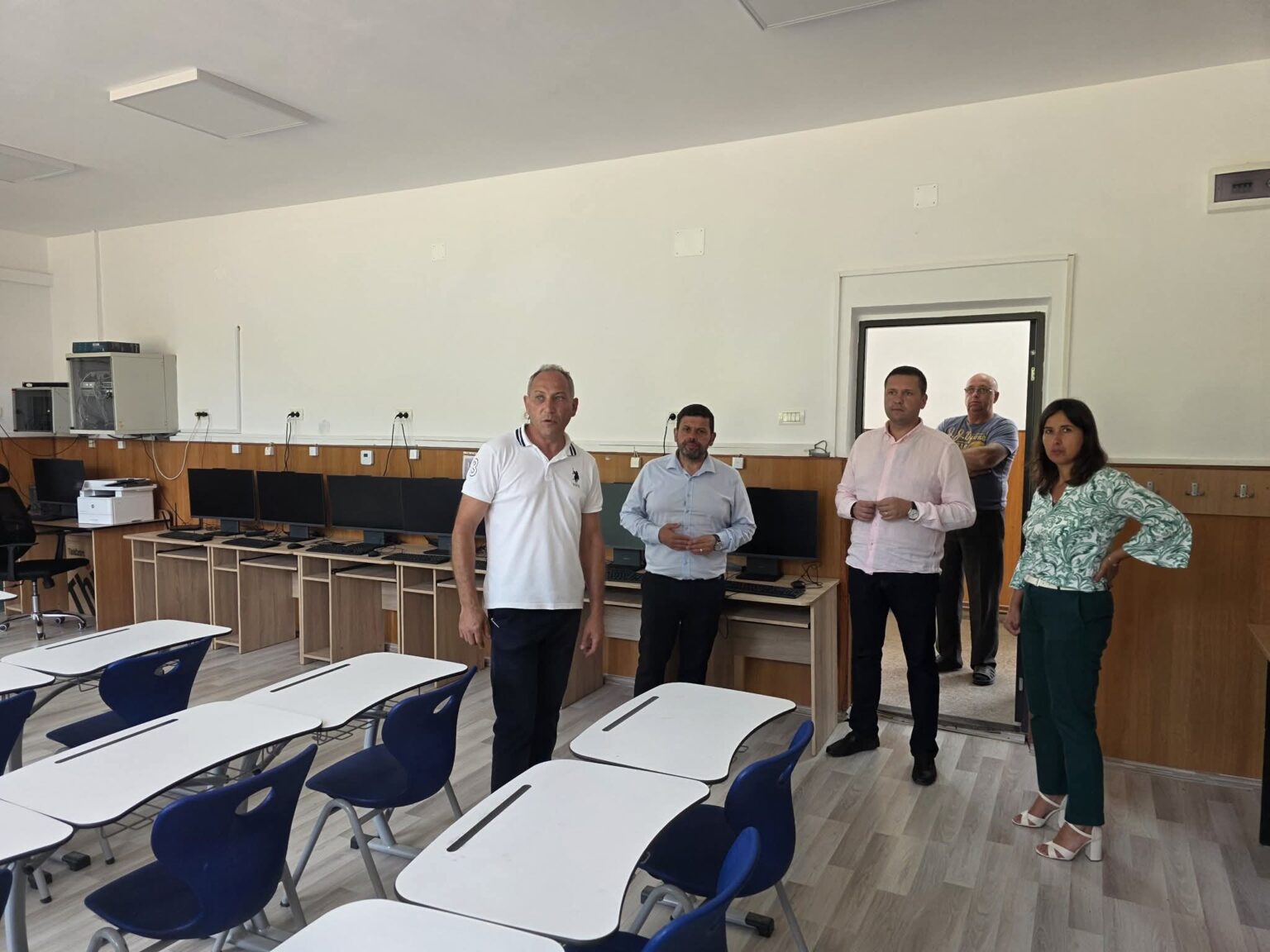 Președintele CJ Dâmbovița, Corneliu Ștefan : Administrația eficientă se face pe teren, în mijlocul comunităților Președintele CJ Dâmbovița, Corneliu Ștefan : Administrația eficientă se face pe teren, în mijlocul comunităților