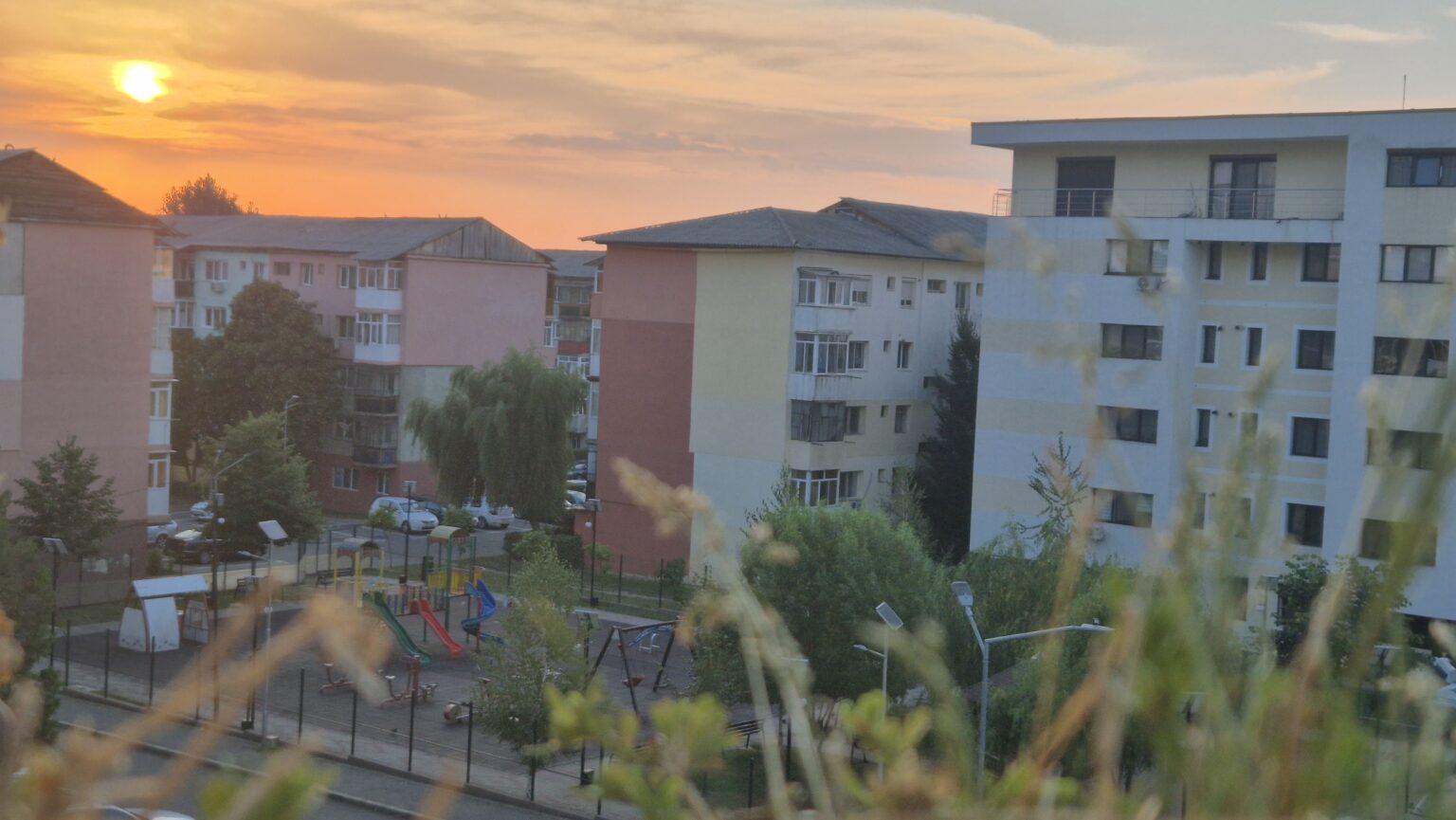 Avertizare meteo de furtuni puternice în toată țara, astăzi și mâine Avertizare meteo de furtuni puternice în toată țara, astăzi și mâine