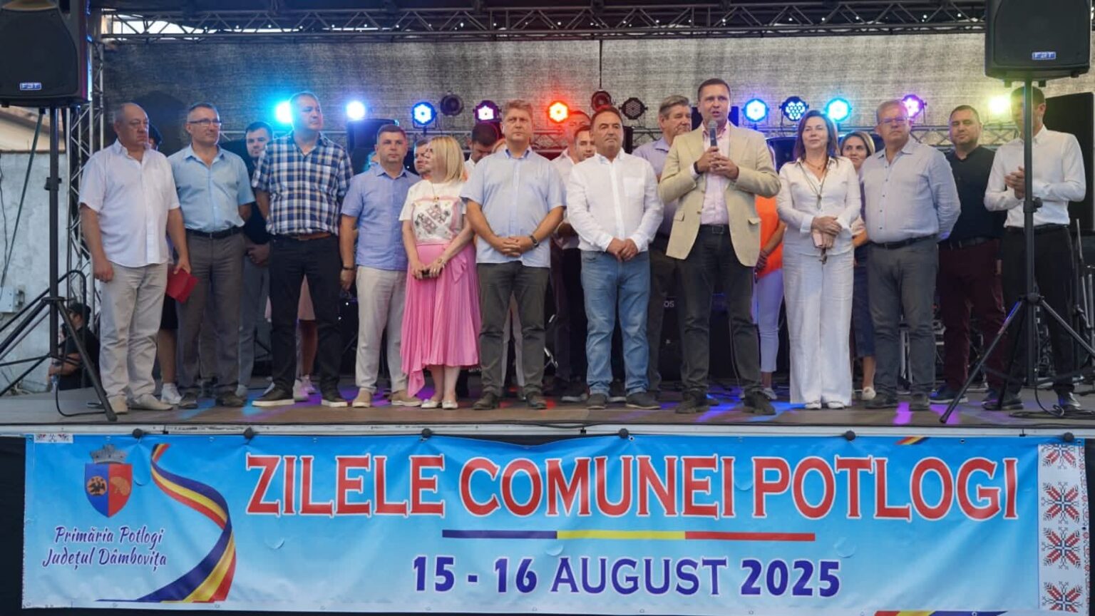  Corneliu Ștefan, președintele CJ Dâmbovița, alături de comunități de Sfânta Maria Mare