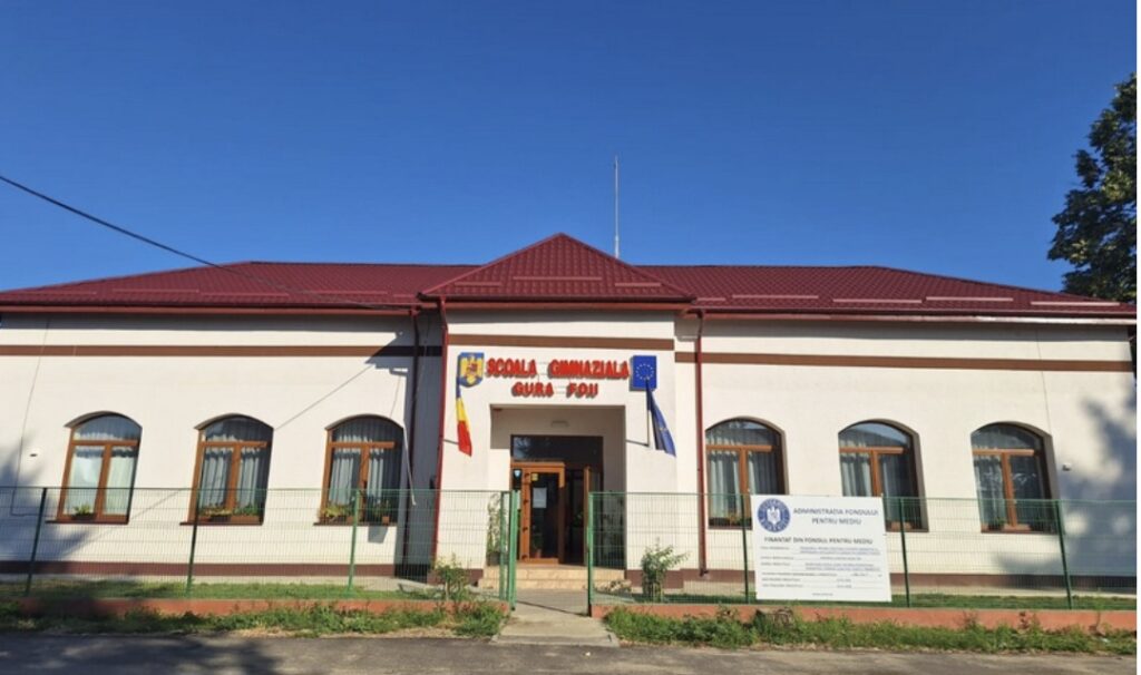 Gura Foii deschide noul an școlar într-o școală modernă: Investițiile în educație sunt investiții în viitor