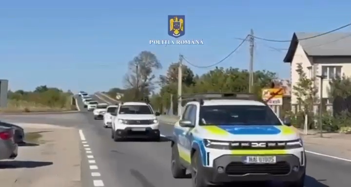 Razie de amploare la Găești: Peste 500 de persoane legitimate, amenzi de aproape 200.000 lei și un șofer prins drogat la volan Razie de amploare la Găești: Peste 500 de persoane legitimate, amenzi de aproape 200.000 lei și un șofer prins drogat la volan
