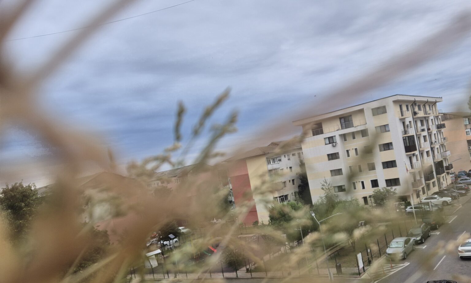 Schimbare de vreme în județul Dâmbovița: Ploi, vânt și temperaturi mai scăzute