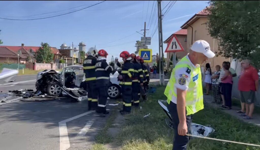 Accident mortal pe DN 71, în localitatea Ulmi , un șofer decedat și unul rănit