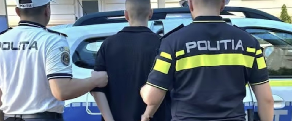 Bărbat reținut după spargerea a două magazine din Târgoviște și furtul unui microbuz Bărbat reținut după spargerea a două magazine din Târgoviște și furtul unui microbuz