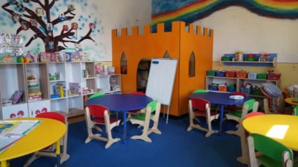 CJ Dâmbovița modernizează școlile: Mobilier nou pentru 63 de unități de învățământ