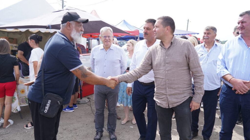 Președintele CJ Dâmbovița, Corneliu Ștefan, la Târgul Anual de la Cornăţelu