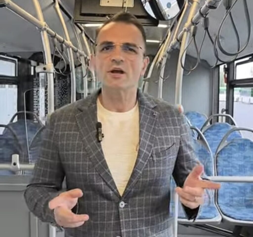 Transport gratuit pentru elevii târgovișteni, la început de an școlar