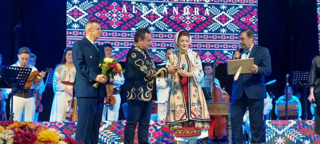 Trofeul Festivalului „Ion Dolănescu” 2025 a plecat de la Târgoviștela Chiajna: Bălăreanu Alexandra-Nicoleta este câștigătoarea 