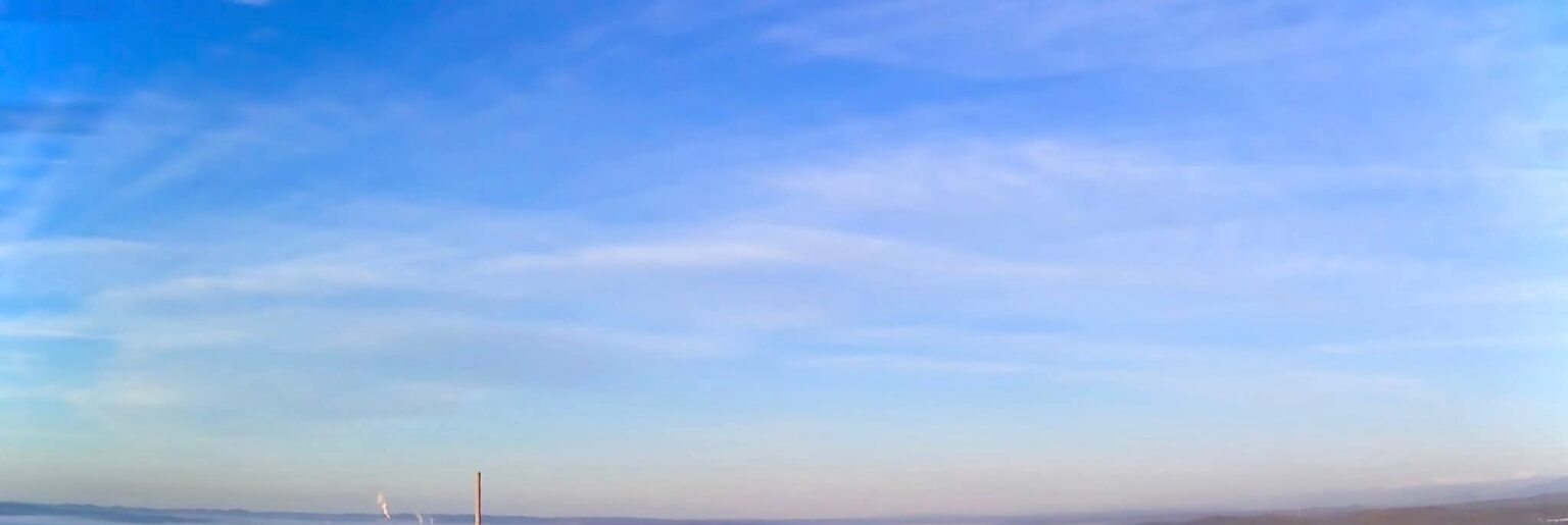 Variații mari de temperatură: Dimineți și seri friguroase, amiezii  cu iz de vară