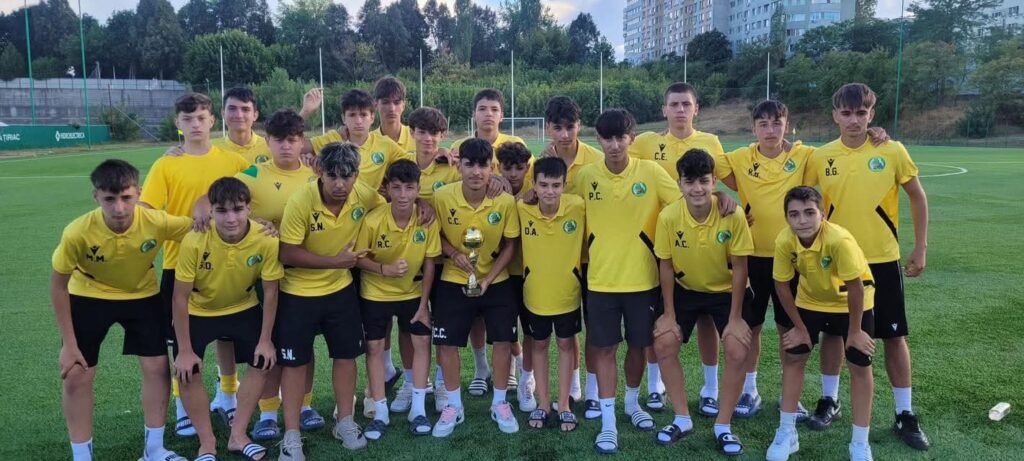  Voința Crevedia U16 strălucește la Cupa Țiriac