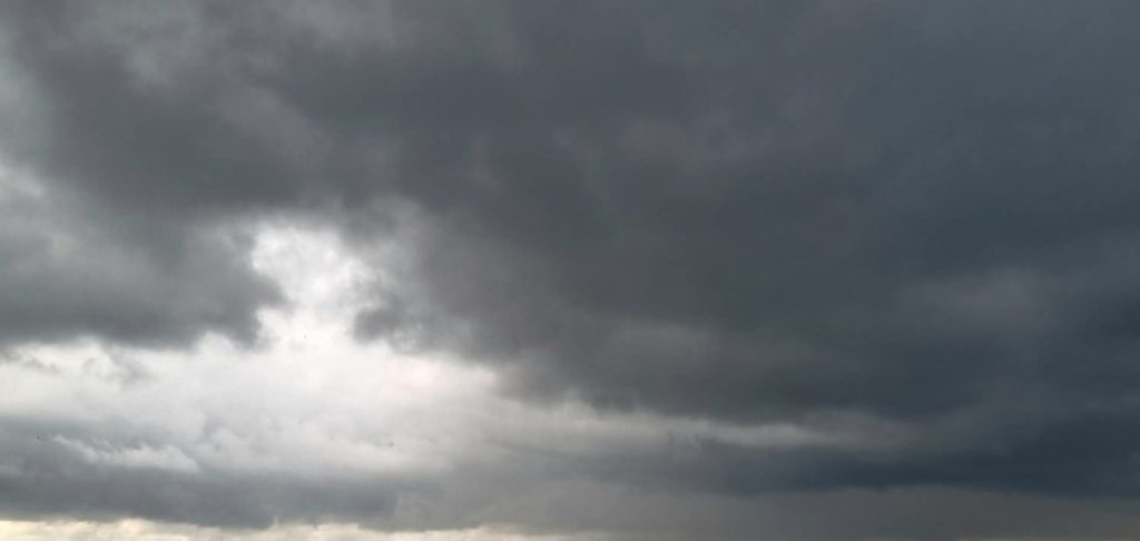 Cod galben de vreme severă în județul Dâmbovița: ploi, vânt puternic și ninsoare la munte Cod galben de vreme severă în județul Dâmbovița: ploi, vânt puternic și ninsoare la munte