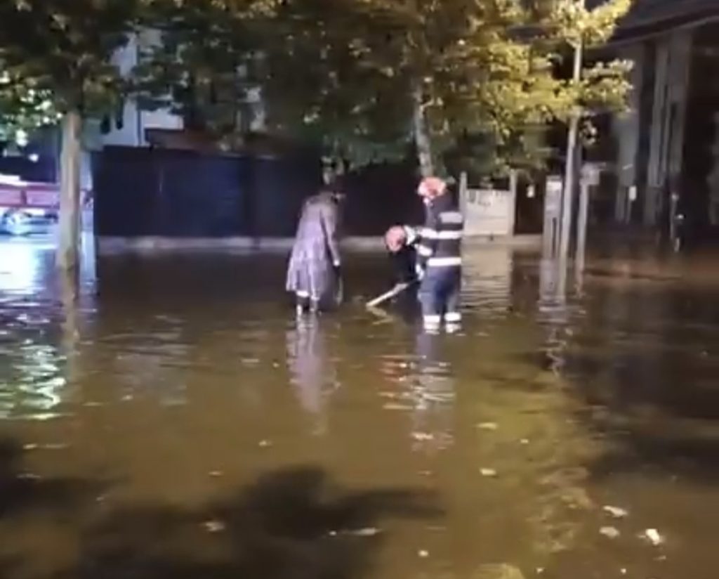 Haos în București, 3 octombrie