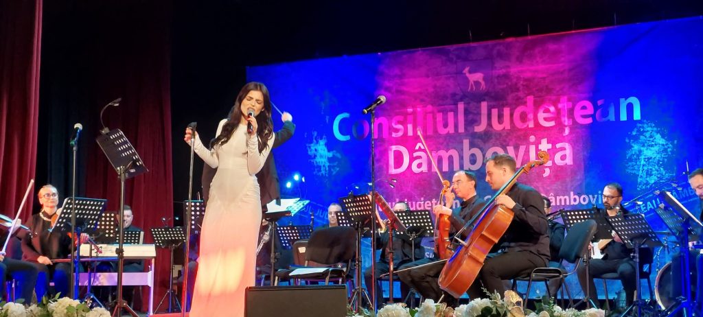 La Târgoviște, Concertul „Clasic și Pop” a adus emoție și omagiu Laurei Stoica