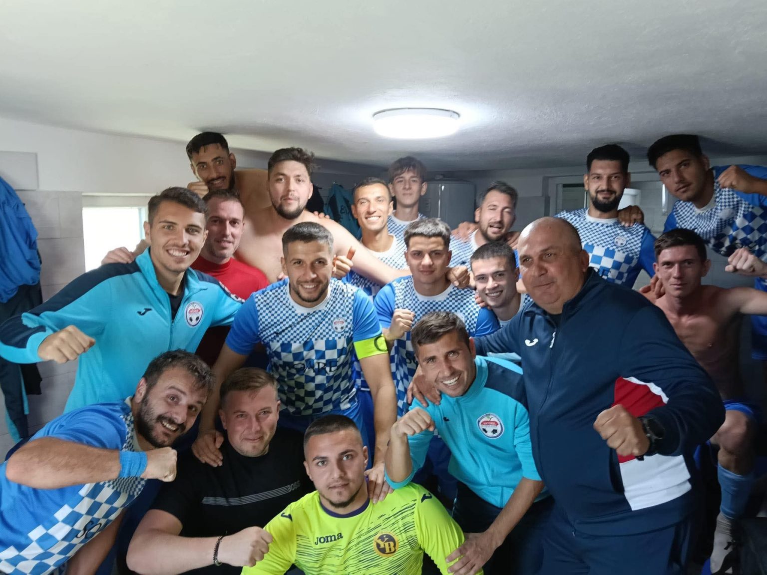 Liga 4 Dâmbovița, liderul își menține poziția Liga 4 Dâmbovița, liderul își menține poziția