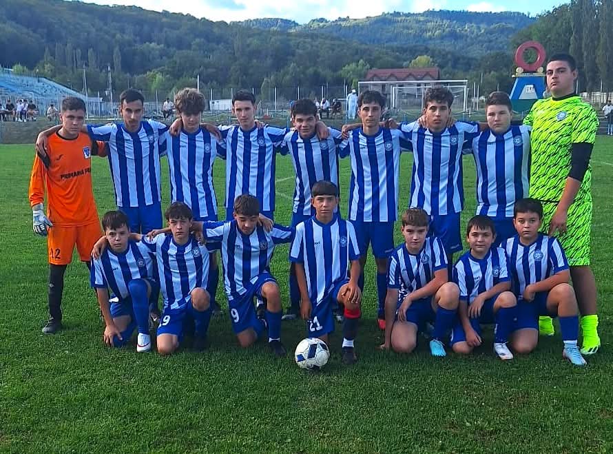 Luceafărul Târgoviște strălucește în Juniori U15: 15 victorii împărțite între echipe  Luceafărul Târgoviște strălucește în Juniori U15: 15 victorii împărțite între echipe