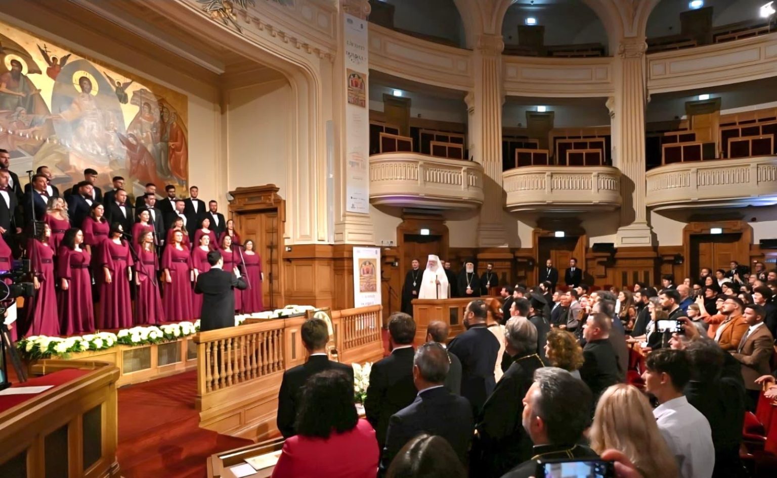 Premii importante pentru Corala Catedralei Arhiepiscopale din Târgoviște la Festivalul Național „Lăudați pe Domnul!” 2025 Premii importante pentru Corala Catedralei Arhiepiscopale din Târgoviște la Festivalul Național „Lăudați pe Domnul!” 2025