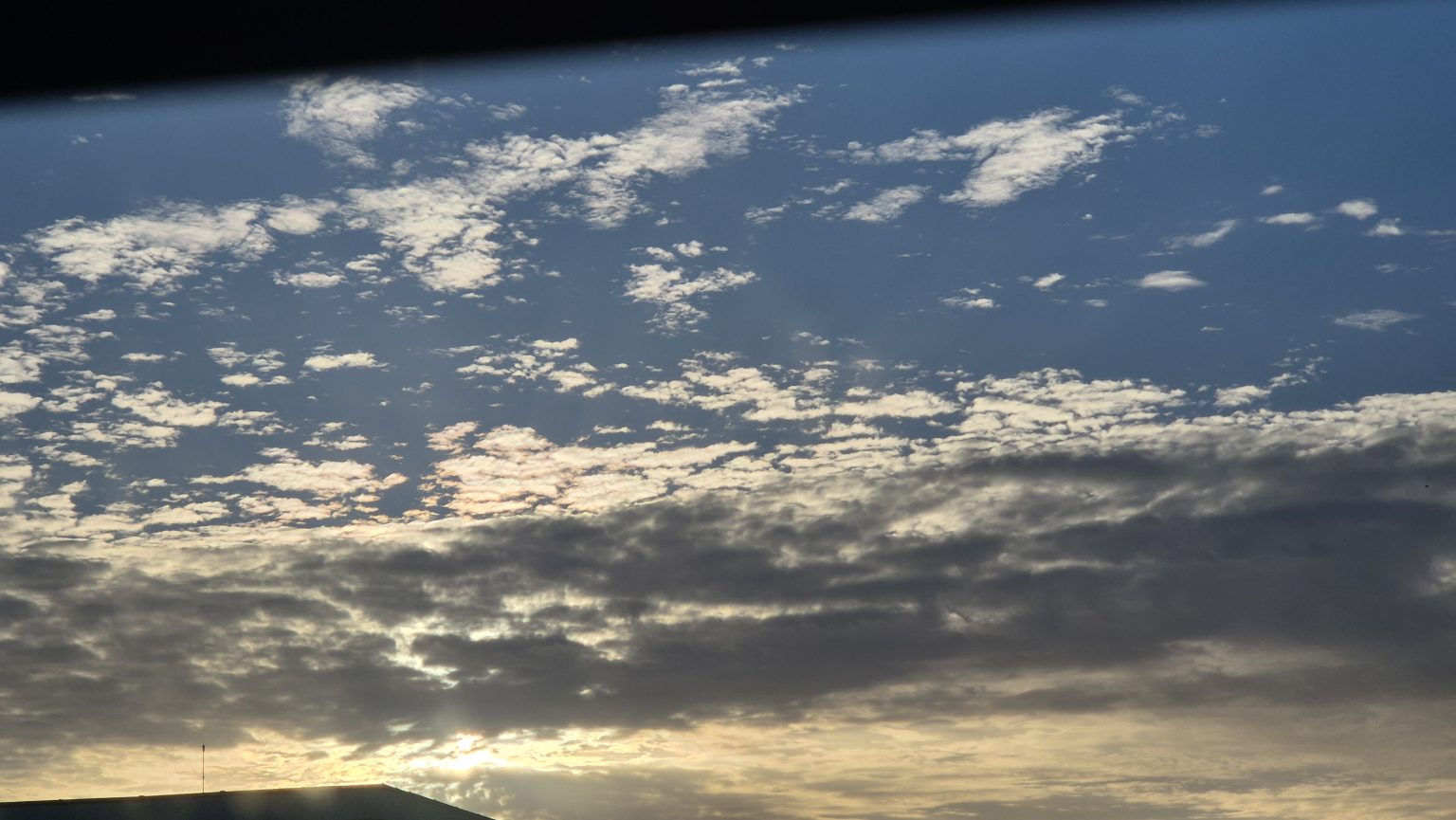 Informare meteo pentru județul Dâmbovița: Scad temperaturile și revin ploile