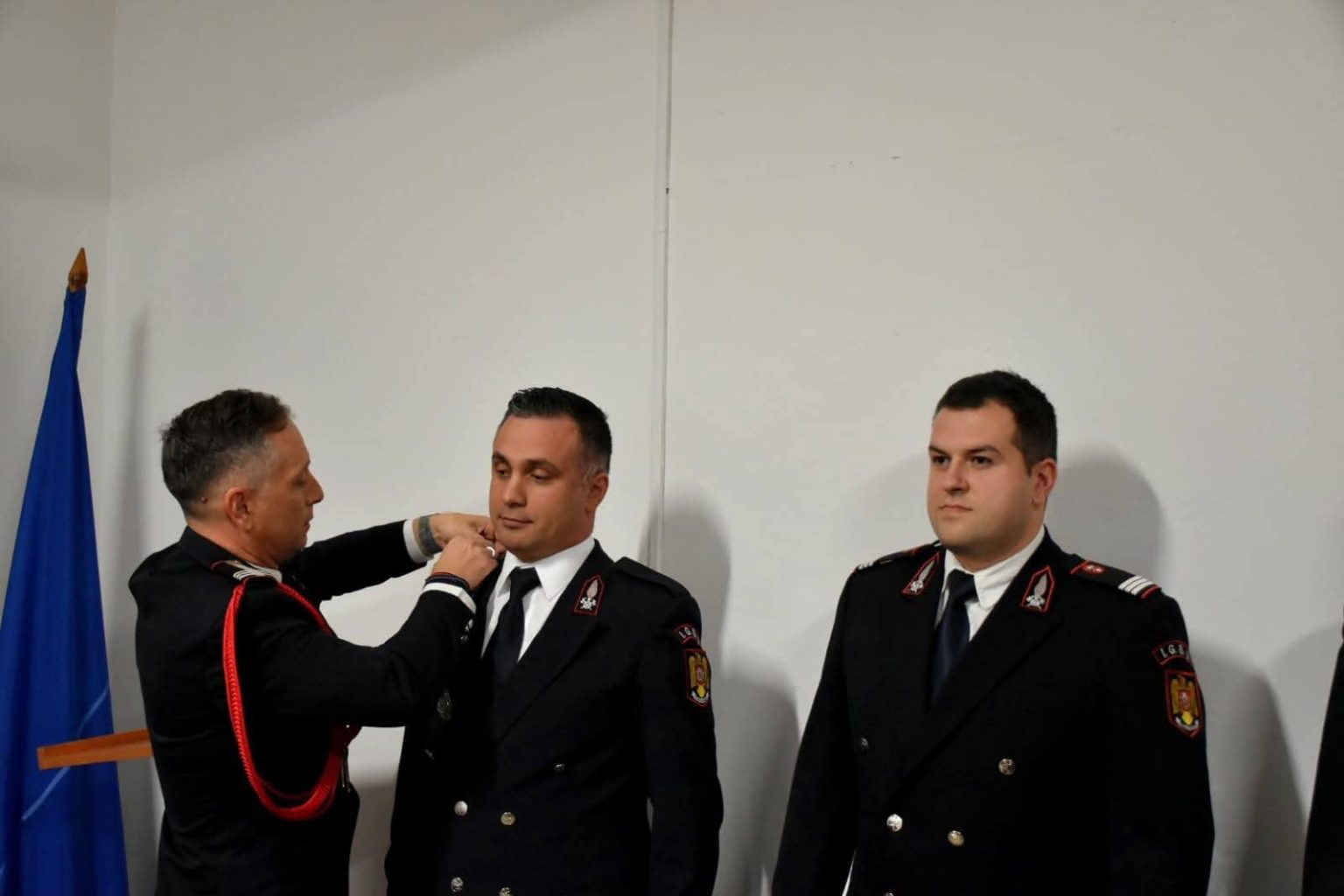 Șapte pompieri dâmbovițeni avansați în grad înainte de 1 Decembrie