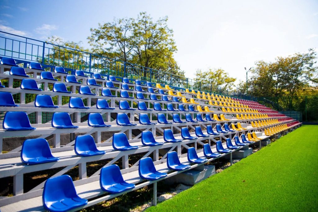 Titu: Noua bază sportivă de la Liceul Teoretic „I. C. Vissarion” a fost inaugurată, investiție comună a Primăriei și Consiliului Județean Dâmbovița