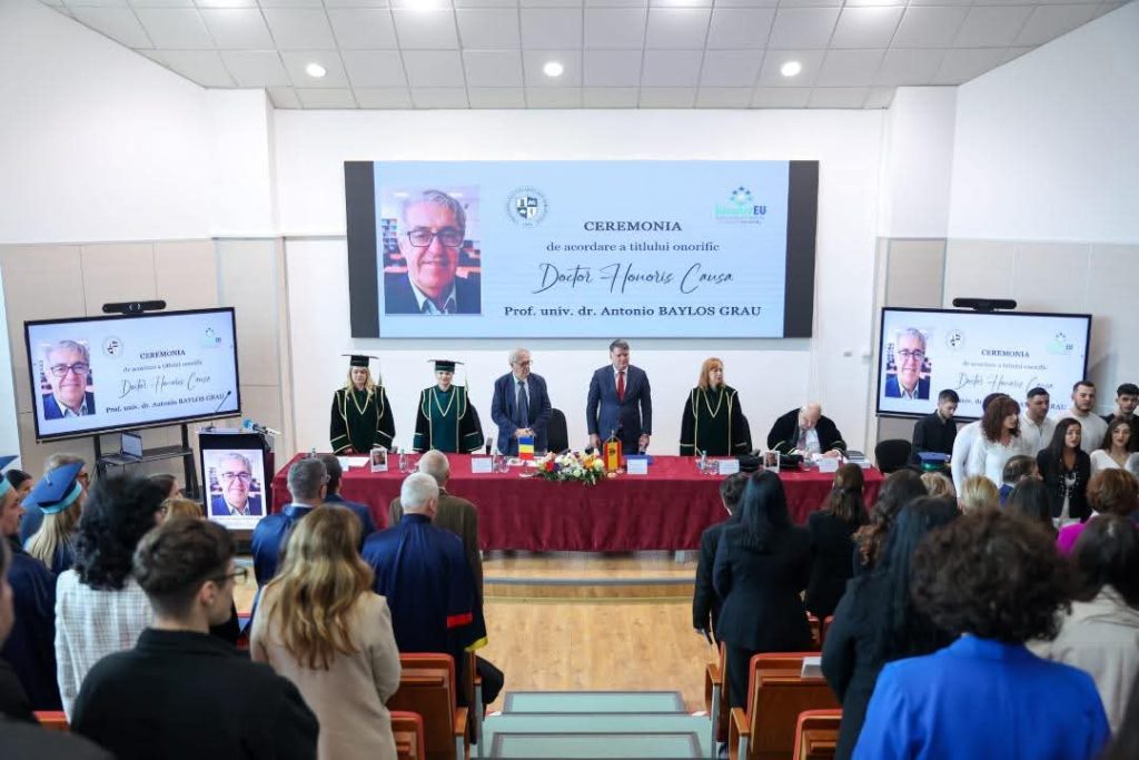 Universitatea „Valahia” din Târgoviște a acordat titlul de Doctor Honoris Causa profesorului Antonio Baylos Grau Universitatea „Valahia” din Târgoviște a acordat titlul de Doctor Honoris Causa profesorului Antonio Baylos Grau