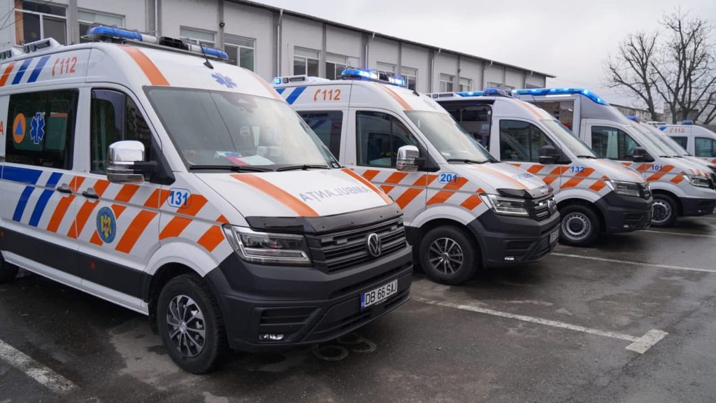 Ambulanțe noi pentru Dâmbovița: Primele 7 autospeciale au ajuns la Serviciul Județean de Ambulanță