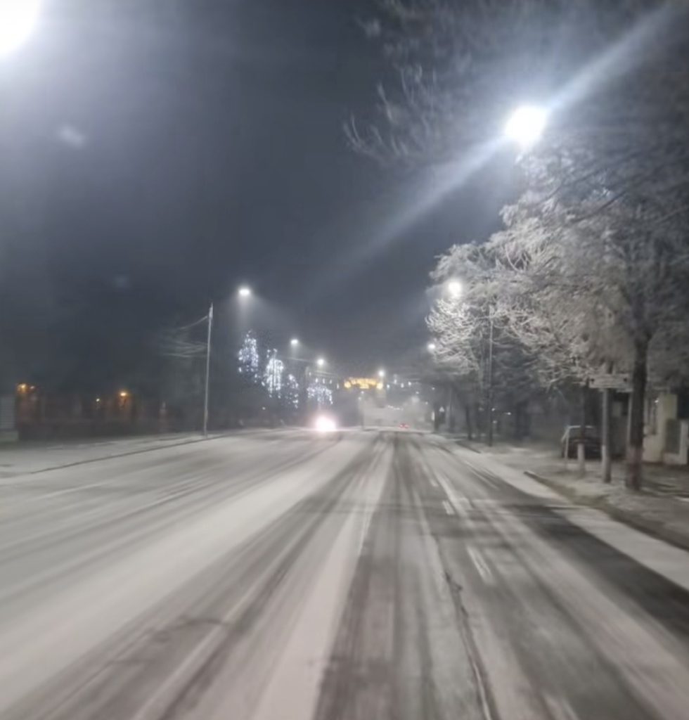 ULTIMA ORĂ: În următoarele zile, iarnă autentică în România, ger și ninsori în întreaga țară