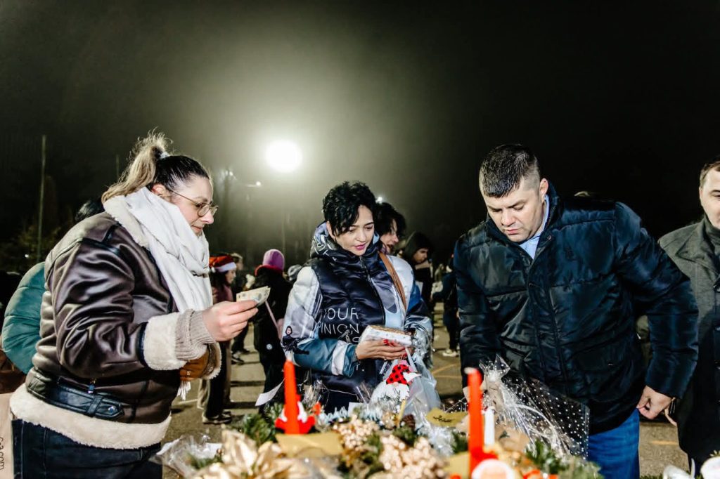 Târgul de Crăciun din Titu: Magia sărbătorilor văzută prin ochii copiilor Târgul de Crăciun din Titu: Magia sărbătorilor văzută prin ochii copiilor