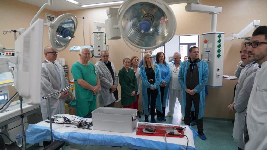 Trusă de chirurgie laparoscopică 4K pentru Spitalul Județean din Târgoviște – investiție majoră în sănătate