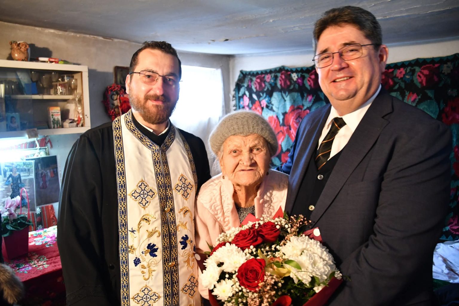 Un secol de viață, sărbătorit cu emoție la Răcari