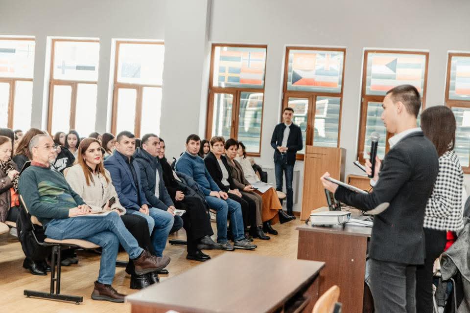 2 februarie – zi cu dublă semnificație pentru orașul Titu: Cultură, educație și continuitate 2 februarie – zi cu dublă semnificație pentru orașul Titu: Cultură, educație și continuitate